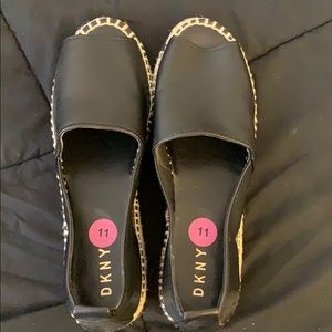 Brand New DKNY Black & Tan Shoes
